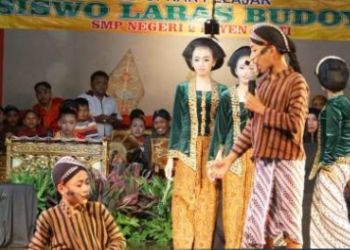 Foto : Pementasan senin Sebelum Pandemi ( Istimewa I Harianmuria.com )