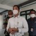 MENJAWAB: Bupati Kudus HM Hartopo saat menjawab pertanyaan dari wartawan baru-baru ini.( Istimewa I Harianmuria.com )