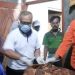 EVAKUASI : Tim Gabungan saat Mengevakuasi Jenazah Bocah 12 Tahunyang Tengelam di Sungai Juwana : ( Istimewa I Harianmuria.com )