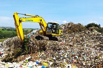 MENGGUNUNG: Kondisi satu-satunya TPA di Kabupaten Pati yang saat ini yang dipenuhi dengan sampah. ( Istimewa I Harianmuria.com )