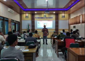 PELATIHAN: Kegiatan pelatihan ternak kambing yang diadakan oleh Lazismu Kudus di Aula Kantor PD Muhammadiyah Kudus, Jumat (9/9). (Nisa Hafizhotus Syarifa/Harianmuria.com)