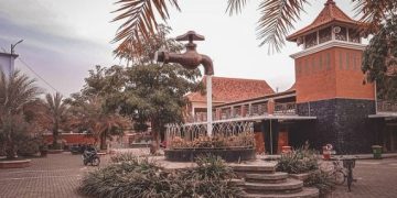MENERANGKAN: Masjid Kajen yang berlokasi tidak jauh dari makam Syaikh Mutamakkin. (Istimewa/Harianmuria.com)