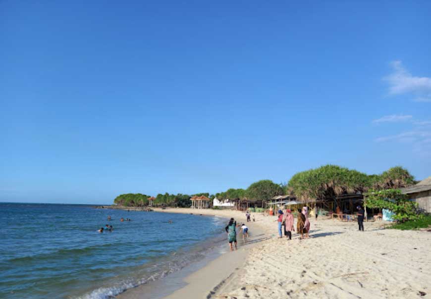Wisata 16 Pantai di Jepara yang Menarik Untuk Dikunjungi