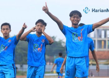 SELEBRASI: Beberapa pemain Persipa merayakan kemenangan di laga pamungkas grup F. (Istimewa/Harianmuria.com)