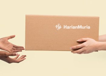 Ilustrasi zakat untuk korban banjir. (Freepik/Harianmuria.com)