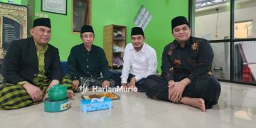 SINERGITAS: Ketua DPW PPP Jawa Tengah Masruhan Samsuri (tiga dari kanan) bersama Ketua DPRD Jepara Haizul Ma’arif (dua dari kanan).(Aziz Afifi/Harianmuria.com)