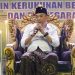 Penjabat (Pj) Bupati Jepara Edy Supriyanta saat memberi arahan dalam acara silaturrahim kebangsaan sekaligus haul leluhur di Roudlatul Jannah Mata Hati, Desa Sinanggul, Kecamatan Mlonggo, Kabupaten Jepara, Sabtu (18/3) malam. (Tomi/Harianmuria.com)