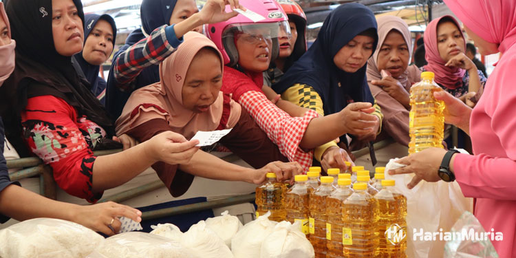 Pemkab Jepara Lepas Kepokmas Subsidi hingga 17,2 Ton di Pasar Murah