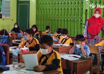 Ilustrasi kegiatan pembelajaran di salah satu sekolah yang ada di Kabupaten Kudus. (Nisa/Harianmuria.com)