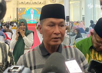 Bupati Kudus HM Hartopo saat ikut dalam peresmian gedung baru milik UMKU beberapa waktu lalu. (Ihza/Harianmuria.com)