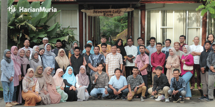 Keluarga Besar Lingkar Media Group Gelar Halal Bihalal