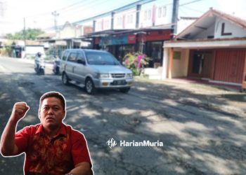 BERGELOMBANG: Jalan poros yang menghubungkan antara Kecamatan Winong dan Kecamatan Gabus rusak parah, Kamis (29/2/2024). (Arif Febriyanto/Harianmuria.com)