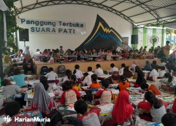ILUSTRASI: Berbagai macam perlombaan di Panggung Terbuka Suara Pati oleh anak-anak dalam wangka mewujudkan sekolah ramah anak. (Arif Febriyanto/Harianmuria.com)
