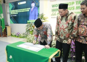 Rektor IAIN Kudus, Prof. Abdurrohman Kasdi menghadiri workshop transformasi menjadi UIN Sunan Kudus, Selasa, 6 Agustus 2024. (Dok. Harianmuria.com)
