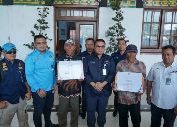 Aksi Heroik Warga Blora Selamatkan Perjalanan Kereta Api Tuai Apresiasi KAI - Harianmuria Aksi Heroik Warga Blora Selamatkan Perjalanan Kereta Api Tuai Apresiasi KAI
