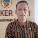 Kepala Disnaker Pati, Bambang Agus Yunianto saat dimintai keterangan wartawan. (Arif Febriyanto/Harianmuria.com)