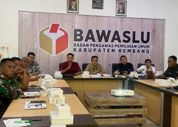 Kedapatan Melanggar, Alat Peraga Kampanye di Rembang Bakal Dicopot Paksa
