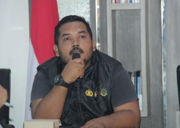 Tertangkap Asyik Joget saat Hadiri Acara Kampanye, Oknum Kades di Blora Jadi Terlapor - Harianmuria Tertangkap Asyik Joget saat Hadiri Acara Kampanye, Oknum Kades di Blora Jadi Terlapor