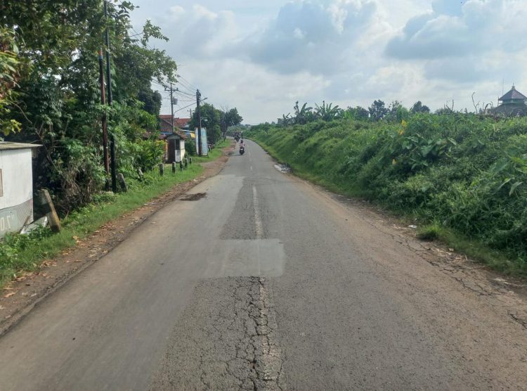 TKP kecelakaan antara Spm Honda Scoopy dengan Spm Honda Beat di Karangrandu, Jepara. (Tomi Budianto/Harianmuria.com)