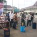 Pemusnahan 50.000 batang rokok ilegal hasil operasi cukai 2024 di Halaman Setda Kota Pekalongan. (Fahri Akbar/Harianmuria.com)