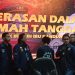 Konferensi pers Polrestabes Semarang terkait kasus pembunuhan ibu kandung. (Syahril Muadz/Harianmuria.com)