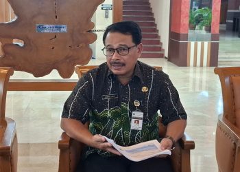 Kepala Disnakertrans Jateng Ahmad Aziz. (Rizky S/Harianmuria.com)