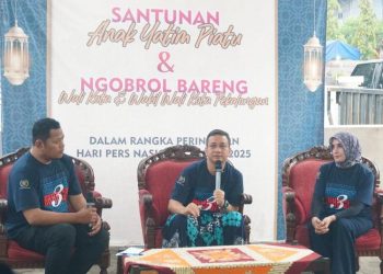 Wali Kota Pekalongan Achmad Afzan Arslan Djunaid dan Wakil Wali Kota Balgis Diab dalam acara Ngobrol Bareng di Sekretariat PWI Kota Pekalongan. (Fahri Akbar/Harianmuria.com)