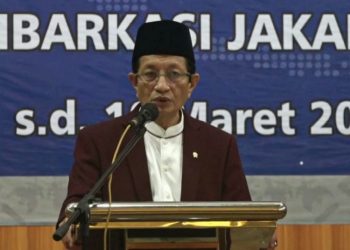 Menteri Agama Nasaruddin Umar memberikan arahan dalam Bimtek PPIH. (Dok. Kemenag/Harianmuria.com)