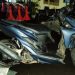 Motor Vario Bertabrakan dengan Pikap Gran Max di Salatiga, Pemotor Tewas - Harianmuria Kondisi sepeda motor Honda Vario H 5621 MK rusak berat setelah bertabrakan dengan monil pikap Daihatsu Gran Max. (Dok. Polres Salatiga/Harianmuria.com)