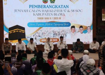 Pemberangkatan calon jemaah haji Blora Kloter 57 dan 58 SOC menuju Asrama Haji Donohudan beberapa waktu lalu. (Dok. Kemenag Blora/Harianmuria.com)