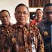Bupati Pati Sudewo memberikan keterangan usai membuka pelatihan pemberdayaan kelembagaan dan pengembangan usaha mikro yang diikuti oleh 125 pelaku UMKM di Pati. (Mutia Parasti/Harianmuria.com)