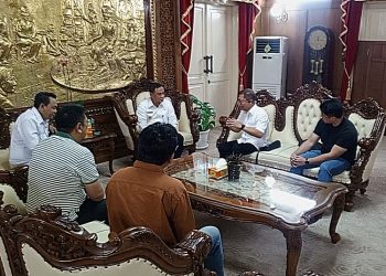 Bupati Pati Sudewo menerima perwakilan PT Sinar Mas Group dan sejumlah investor dari Jakarta di Pendapa Kabupaten Pati pada Rabu, 11 Juni 2025. (Setyo Nugroho/Harianmuria.com)