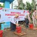 Wakil Bupati Semarang bersama Kapolres Semarang, serta perwakilan DPRD secara simbolis meresmikan jaringan pipa air dengan melakukan cuci tangan di kran bak penampungan air bersih di Desa Ngrawan, Getasan, Kabupaten Semarang, Kamis, 26 Juni 2025. (Hesty Imaniar/Harianmuria.com)