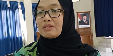 Kepala Operasional LRC-KJHAM Nihayatul Mukaromah mengungkapkan tren peningkatan kasus kekerasan terhadap perempuan di Jawa Tengah. (Rizky Syahrul/Harianmuria.com)