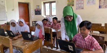 Kondisi kelas salah satu SD Negeri di Kudus yang minim siswa. (Nisa HS/Harianmuria.com)