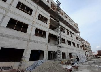 Proyek pembangunan pengembangan Rumah Sakit PKU Muhammadiyah Blora yang menewaskan lima pekerja dan delapan lainnnya luka berat pada Sabtu, 8 Februari 2025 lalu. (Eko Wicaksono/Harianmuria.com)