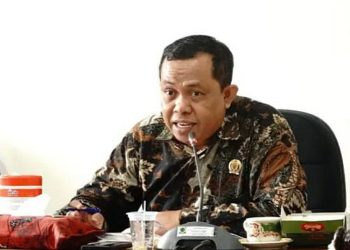 DPRD Pati soroti kemudahan izin usaha karaoke.