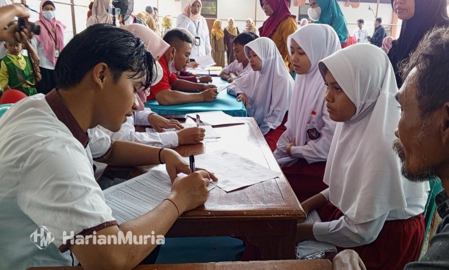 Resmi Dibuka, 100 Siswa Kurang Mampu Mulai Belajar di Sekolah Rakyat Margolaras Pati 2 Sebanyak 100 siswa kurang mampu mulai MPLS di Sekolah Rakyat Margolaras Pati.