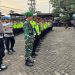 Ratusan personel gabungan mendapatkan arahan dari Kapolres Blora AKBP Wawan Andi Susanto. (Dok. Polres Blora/Harianmuria.com)