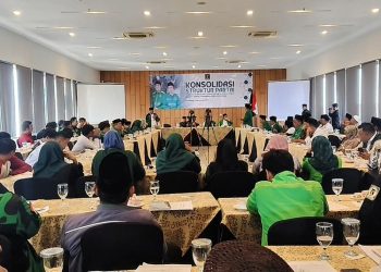 DPC Rembang dan Pati gaungkan “Revolusi PPP” jelang Muktamar, dorong pembaruan partai, sistem sirkulasi elite, dan pemilihan ketua umum inovatif agar PPP kembali berjaya.