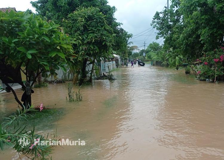 BPBD Jepara menetapkan 12 desa berstatus multi bahaya tinggi, warga diminta tingkatkan kewaspadaan.
