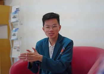 Dari Blora ke Panggung Dunia: Marco, Mahasiswa UBAYA dengan 3 Publikasi Scopus - Harianmuria Kisah inspiratif Marco Antonio Jose Yohanes, mahasiswa S1 UBAYA asal Blora, yang berhasil menembus publikasi internasional dengan tiga artikel terindeks Scopus, termasuk jurnal Q1 Tourism and Hospitality Research.