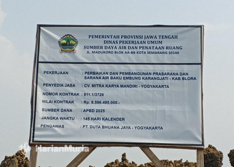 Pembangunan Embung Karangjati Blora molor 20 hari dari jadwal, kontraktor CV Mitra Karya Mandiri terancam denda Rp170 juta.