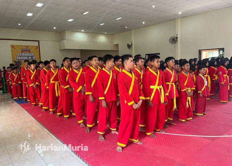 494 Pesilat Muda Berlaga di Kejurda X Tapak Suci Kabupaten Pekalongan - Harianmuria Sebanyak 494 pesilat muda berlaga di Kejurda X Tapak Suci Kabupaten Pekalongan yang digelar 29–31 Desember 2025 di GDM Pekalongan sebagai ajang pembinaan atlet.