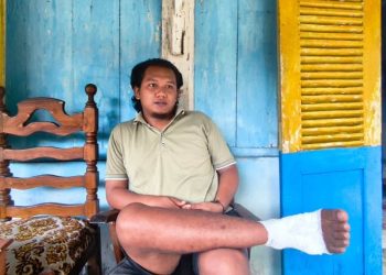 Aksi heroik Aditya Edo, pemuda Blora, menyelamatkan tiga santriwati yang hanyut di Sungai Lusi.