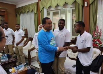 Bupati Blora Arief Rohman menyambut lima mahasiswa internasional dari PEM Akamigas Cepu dan memperkenalkan batik, kuliner, serta seni Barongan sebagai bagian dari diplomasi budaya Blora.