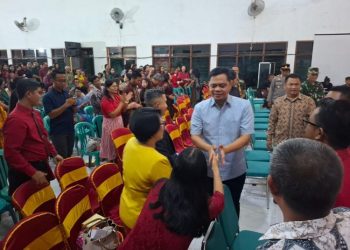 Bupati Jepara Witiarso Utomo menghadiri perayaan Natal bersama jemaat GITJ Kelet sebagai wujud dukungan toleransi, kebebasan beragama, dan kebhinnekaan.