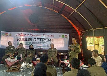 Hijaukan Muria, Forkopimda dan OPD Kudus Tebar 65,5 Kg Benih Pohon - Harianmuria Forkopimda dan OPD Kudus menebar 65,5 kg benih pohon dan menanam 1.000 bibit dalam Retret Wawasan Kebangsaan 2025 sebagai upaya menghijaukan kembali kawasan Pegunungan Muria.