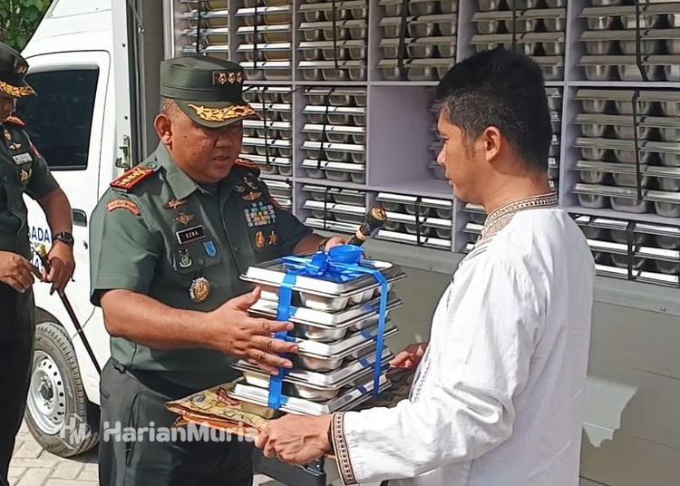 SPPG Yonif 410 Alugoro Resmi Diluncurkan, Layani 951 Siswa SMP Negeri 1 Blora - Harianmuria SPPG Yonif 410 Alugoro Blora resmi diluncurkan dan siap melayani program Makan Bergizi Gratis (MBG) bagi 951 siswa SMP Negeri 1 Blora.