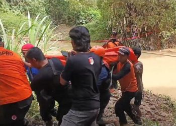Satu dari lima anak yang dilaporkan tenggelam di Sungai Lusi Blora ditemukan meninggal, proses pencarian empat korban lainnya masih berlangsung.